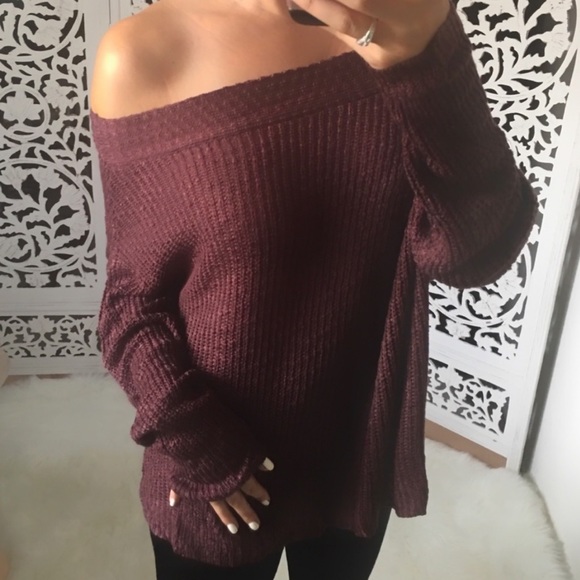 Sweaters - Off the Shoulder Sweater in Maroon